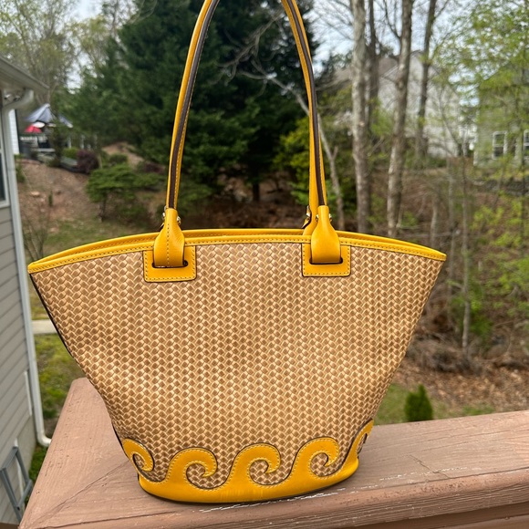 Dooney & Bourke Beacon Woven Atlantic Tote Light Taupe - Picture 4 of 16